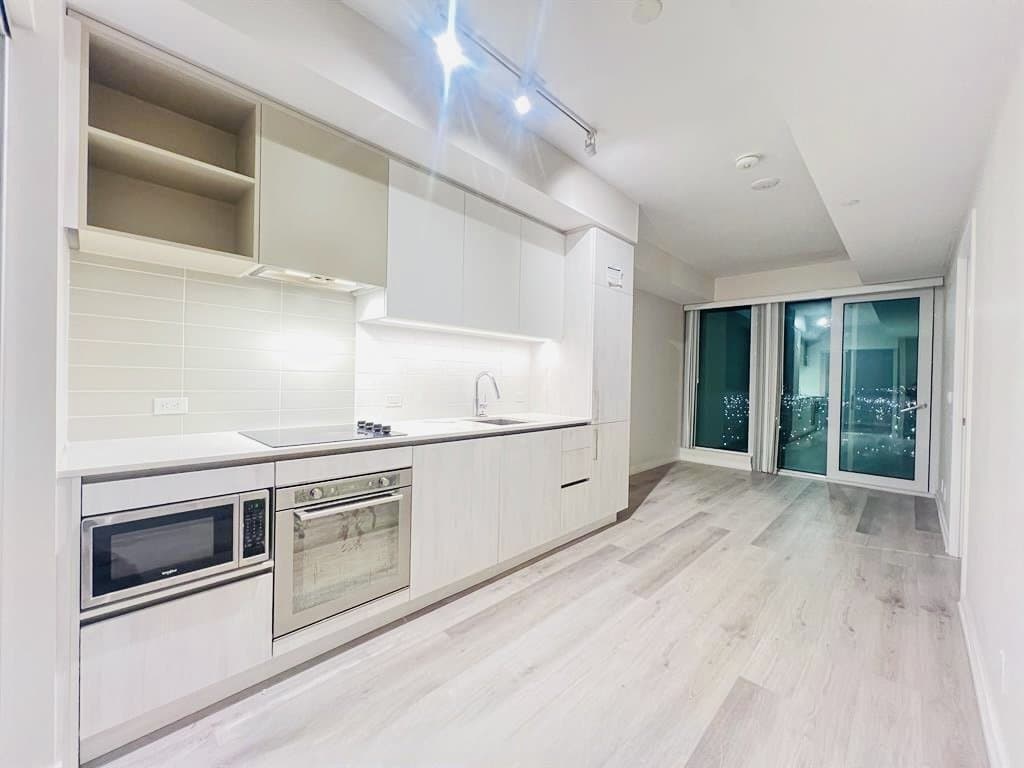 7890 Jane Street - Photo 1