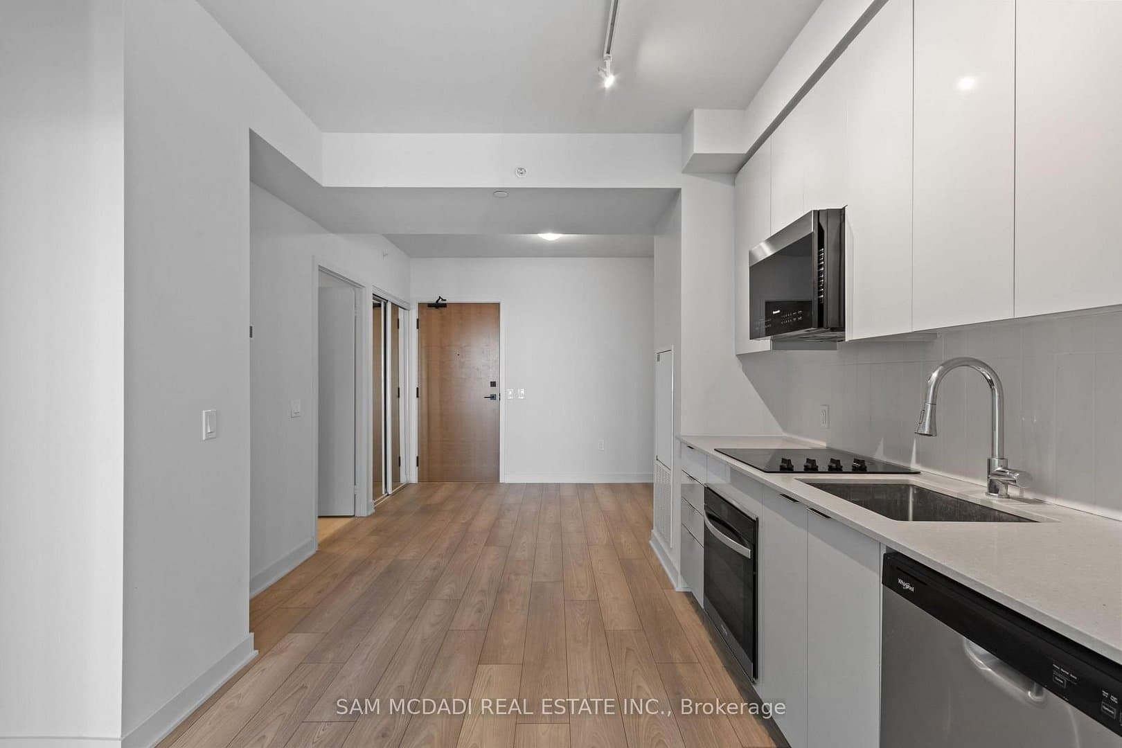 2920 Highway 7 - Photo 3