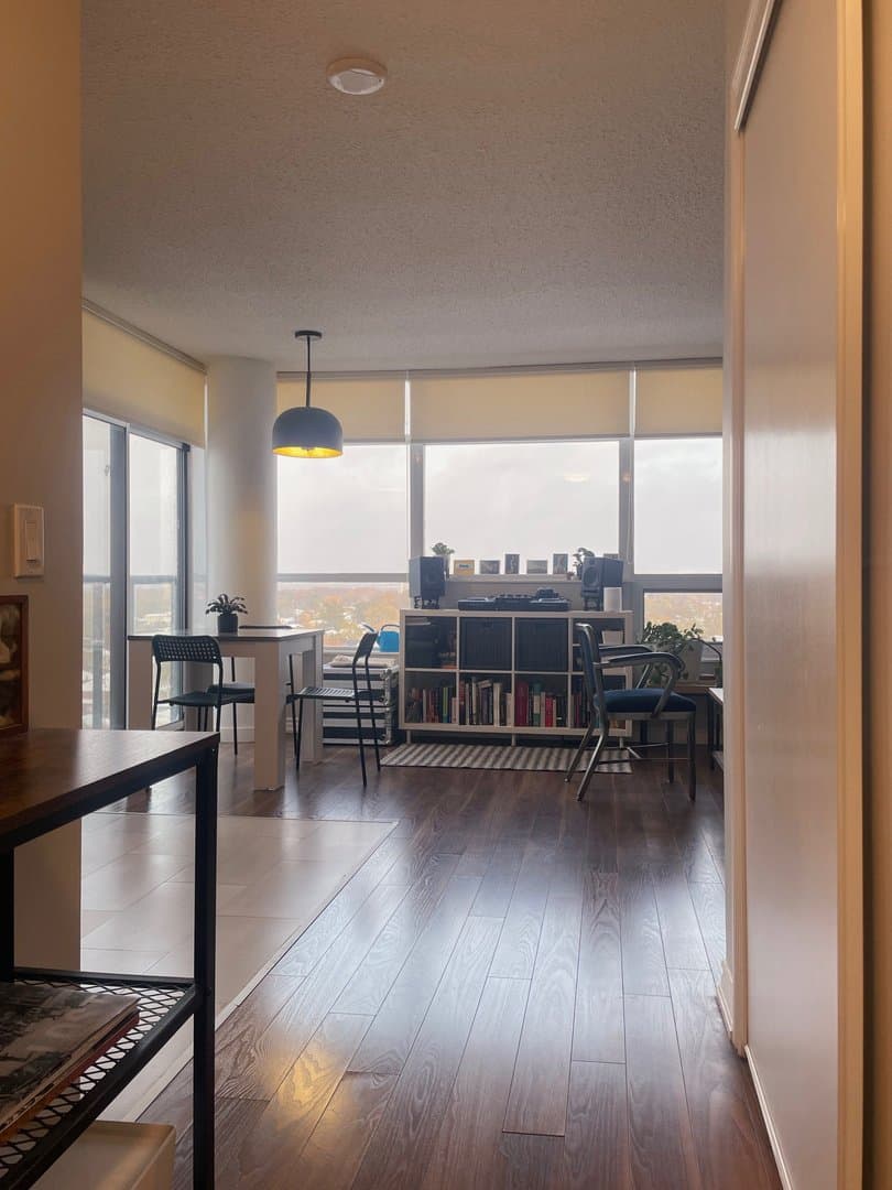 280 Donlands Avenue - Photo 3