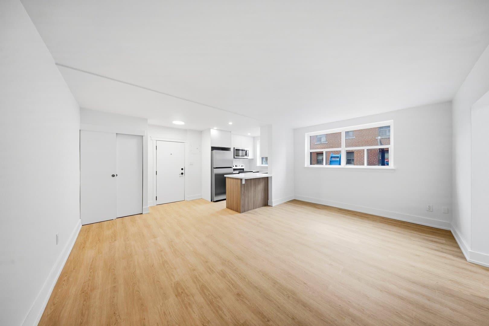 991 O'Connor Drive - Photo 2