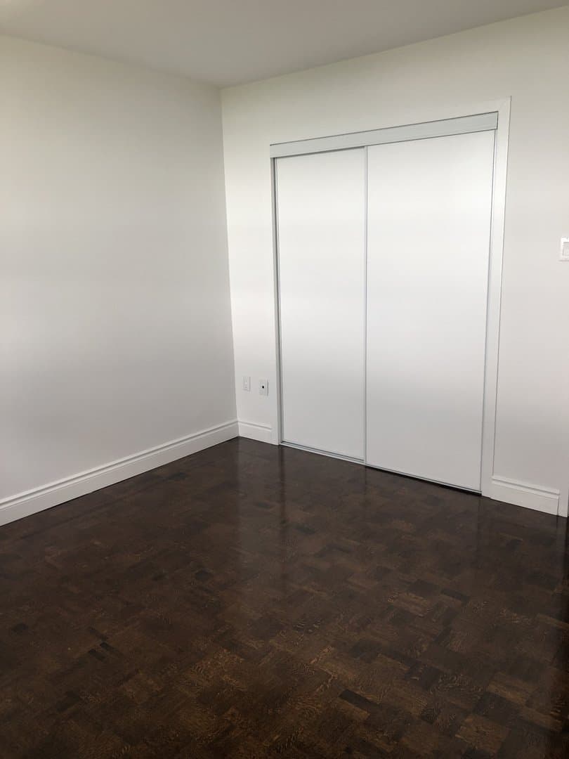 1000 Broadview Avenue - Photo 2