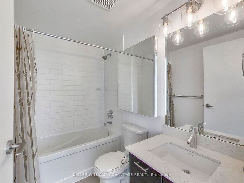 2200 Lake Shore Boulevard West - Photo 4