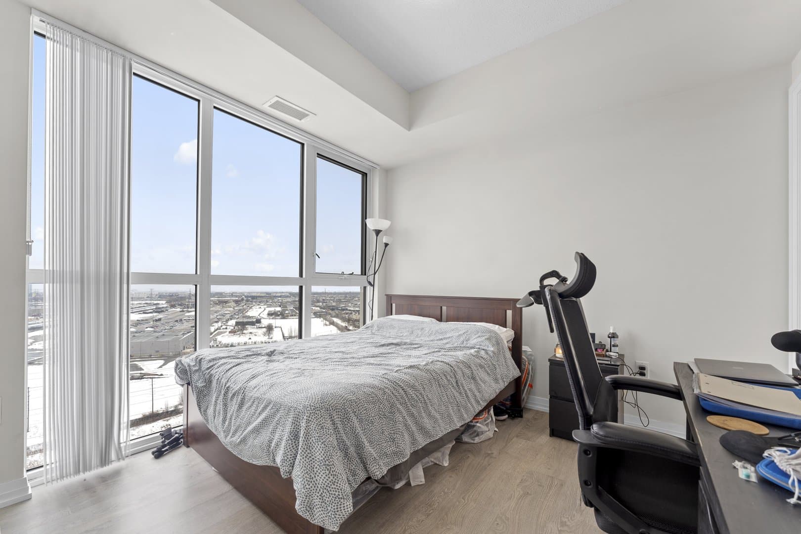 5 Thomas Riley Road - Photo 2