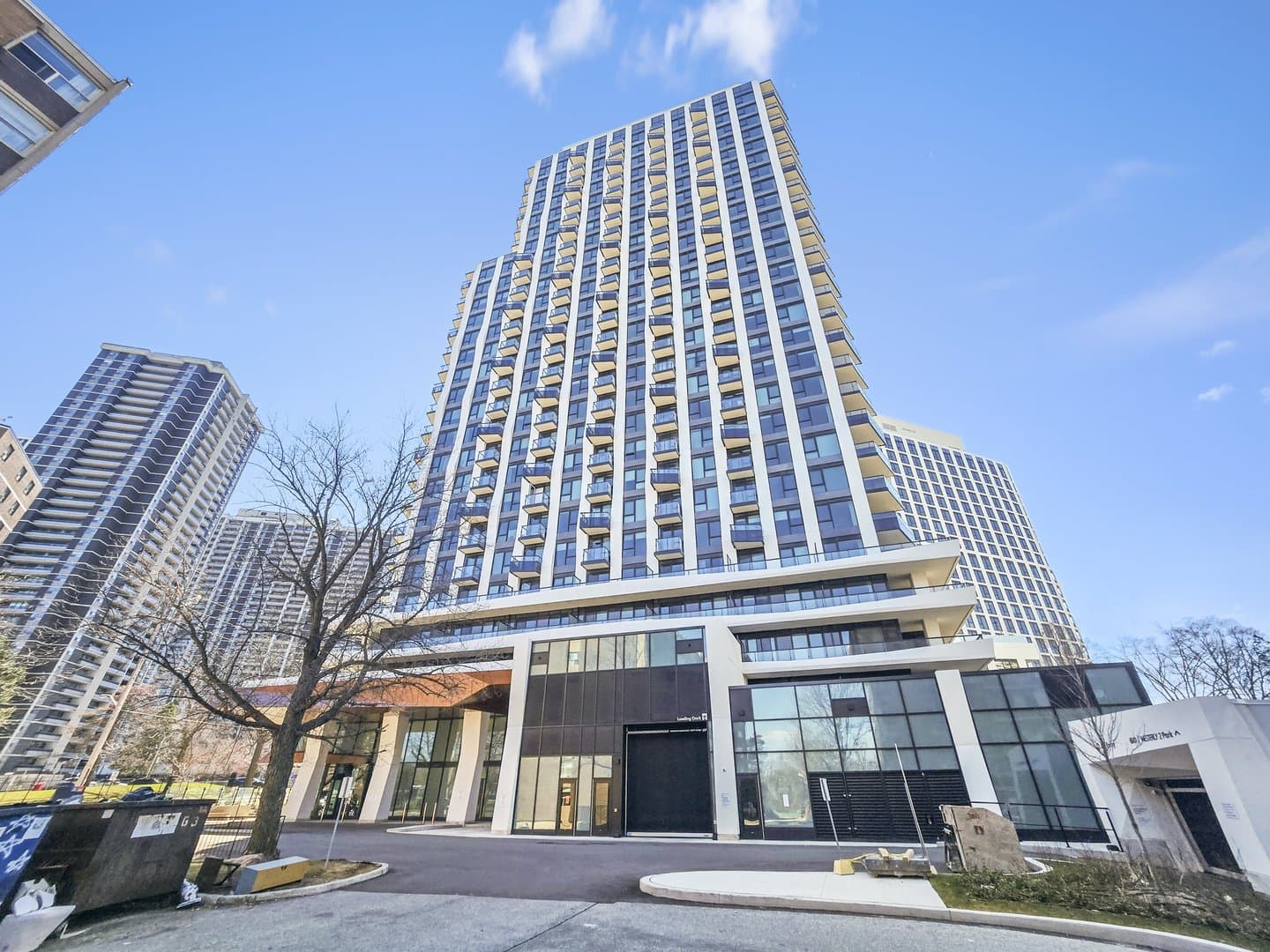 60 Central Park Roadway - Photo 1