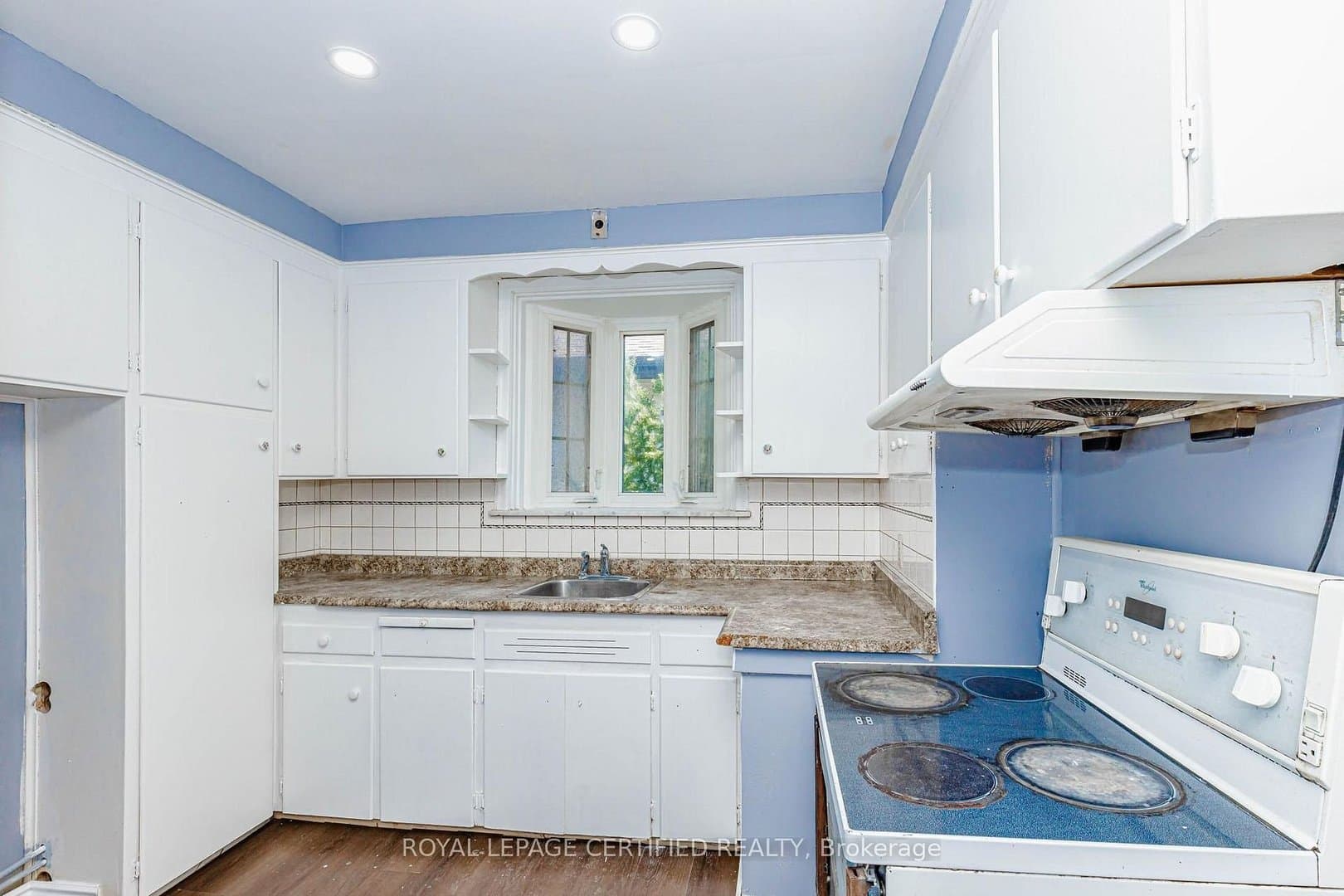 57 Glen Agar Drive - Photo 3