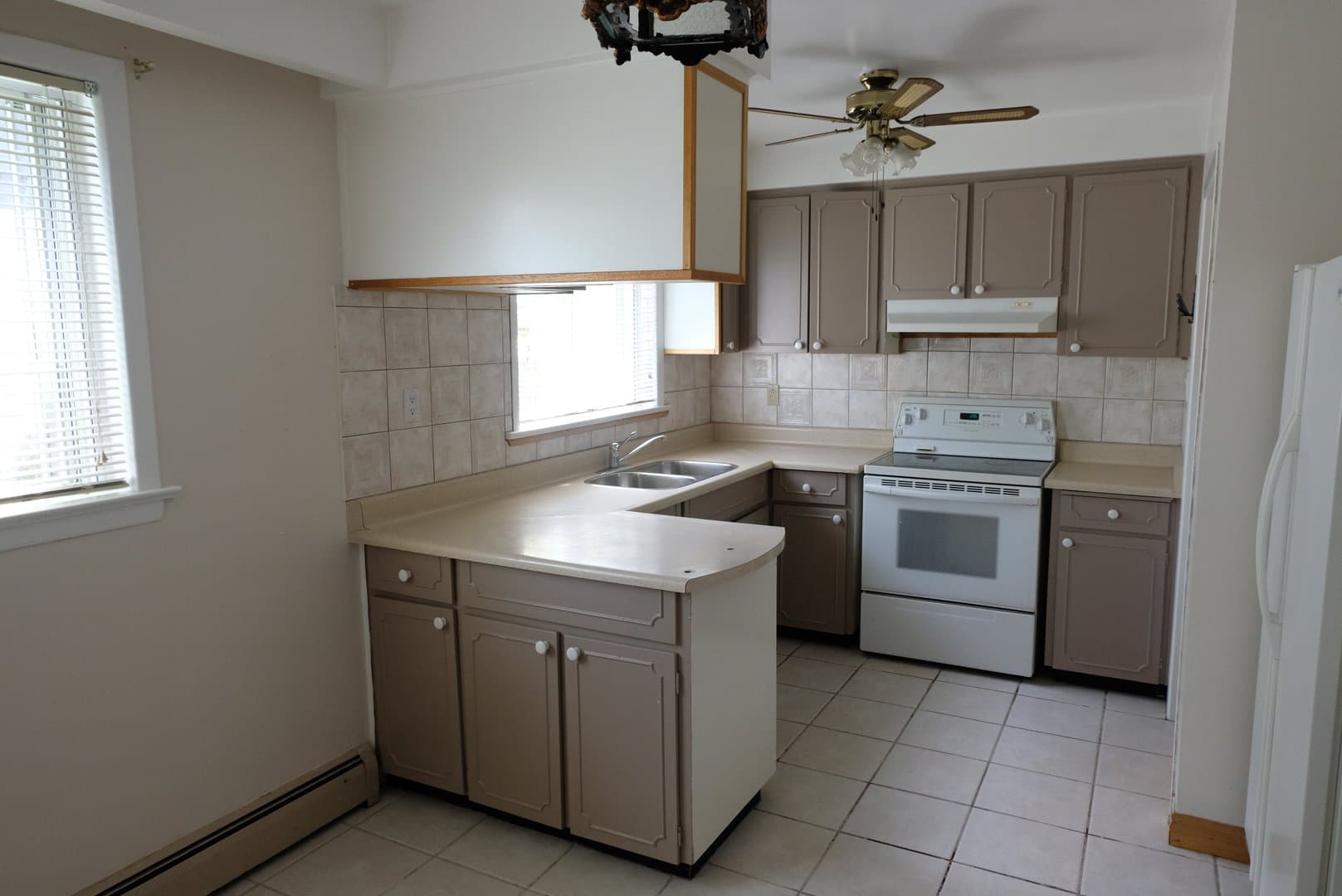 59 Woodcrest Drive - Photo 3