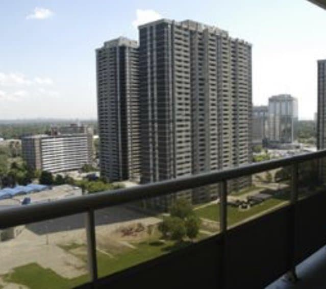 52 Mabelle Avenue - Photo 3