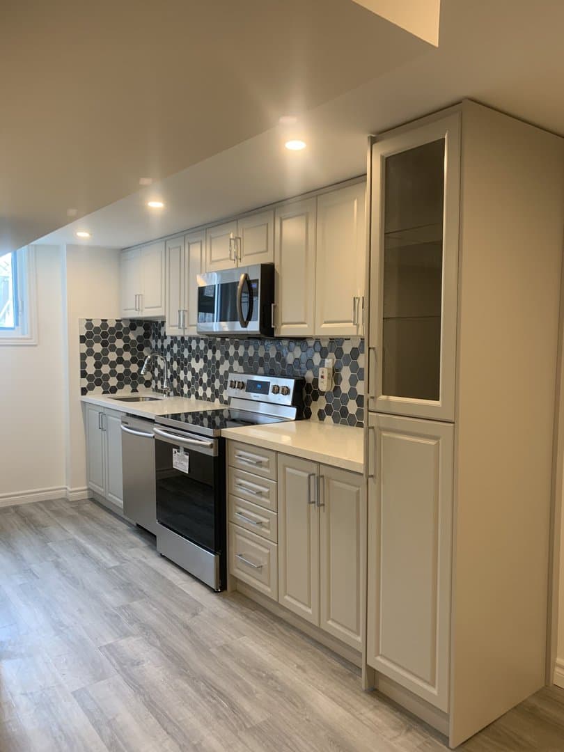 96 Alderbury Drive - Photo 3