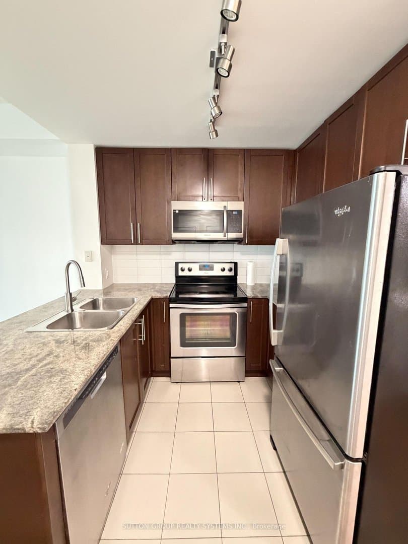 3985 Grand Park Drive - Photo 3