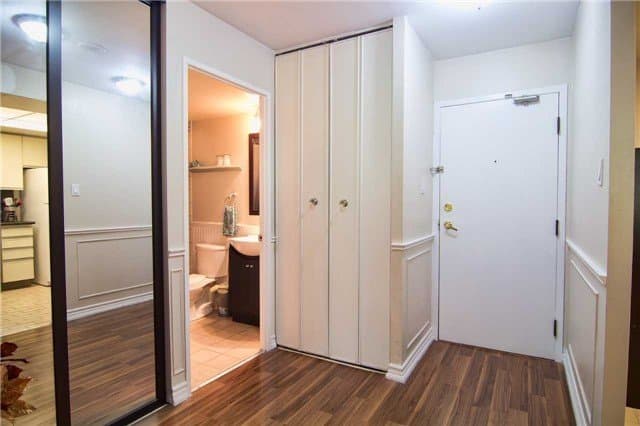 300 Webb Drive - Photo 2