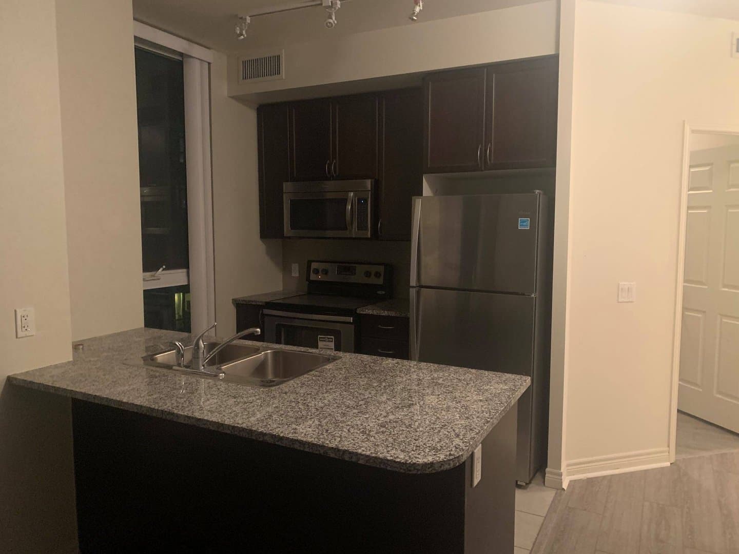 339 Rathburn Road West - Photo 2