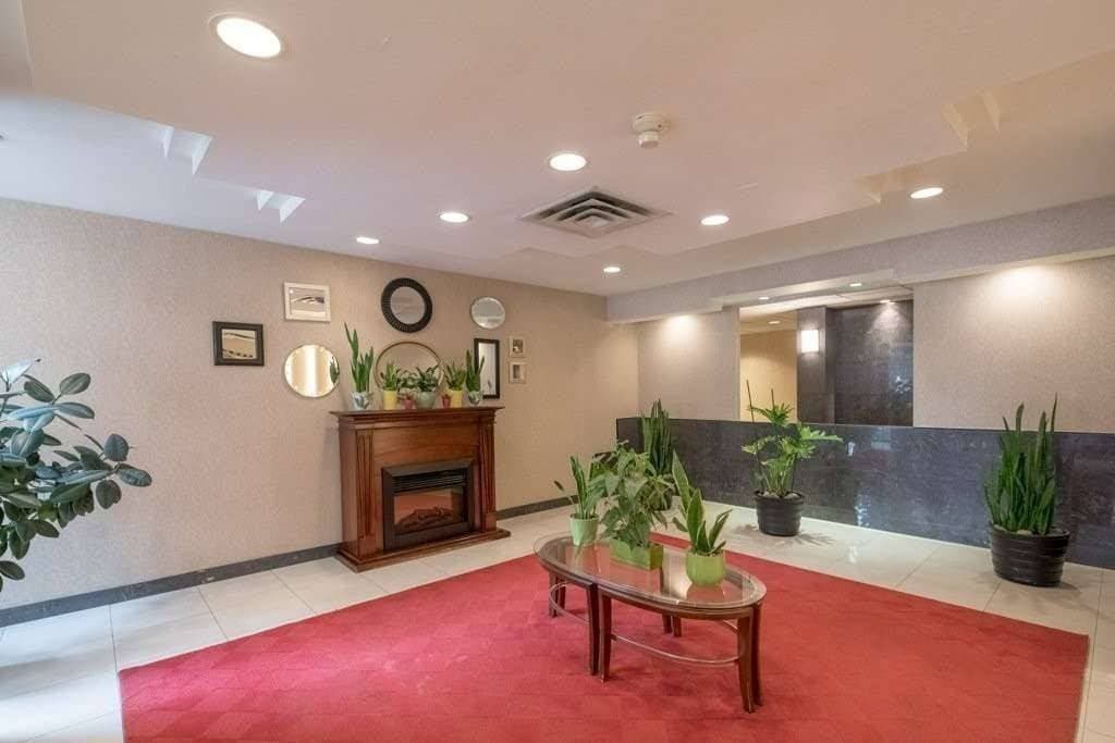 300 Webb Drive - Photo 3