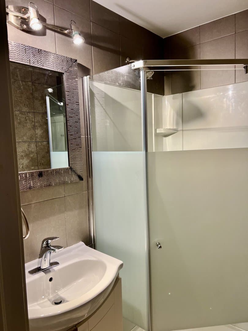 303 Iroquois Avenue - Photo 4