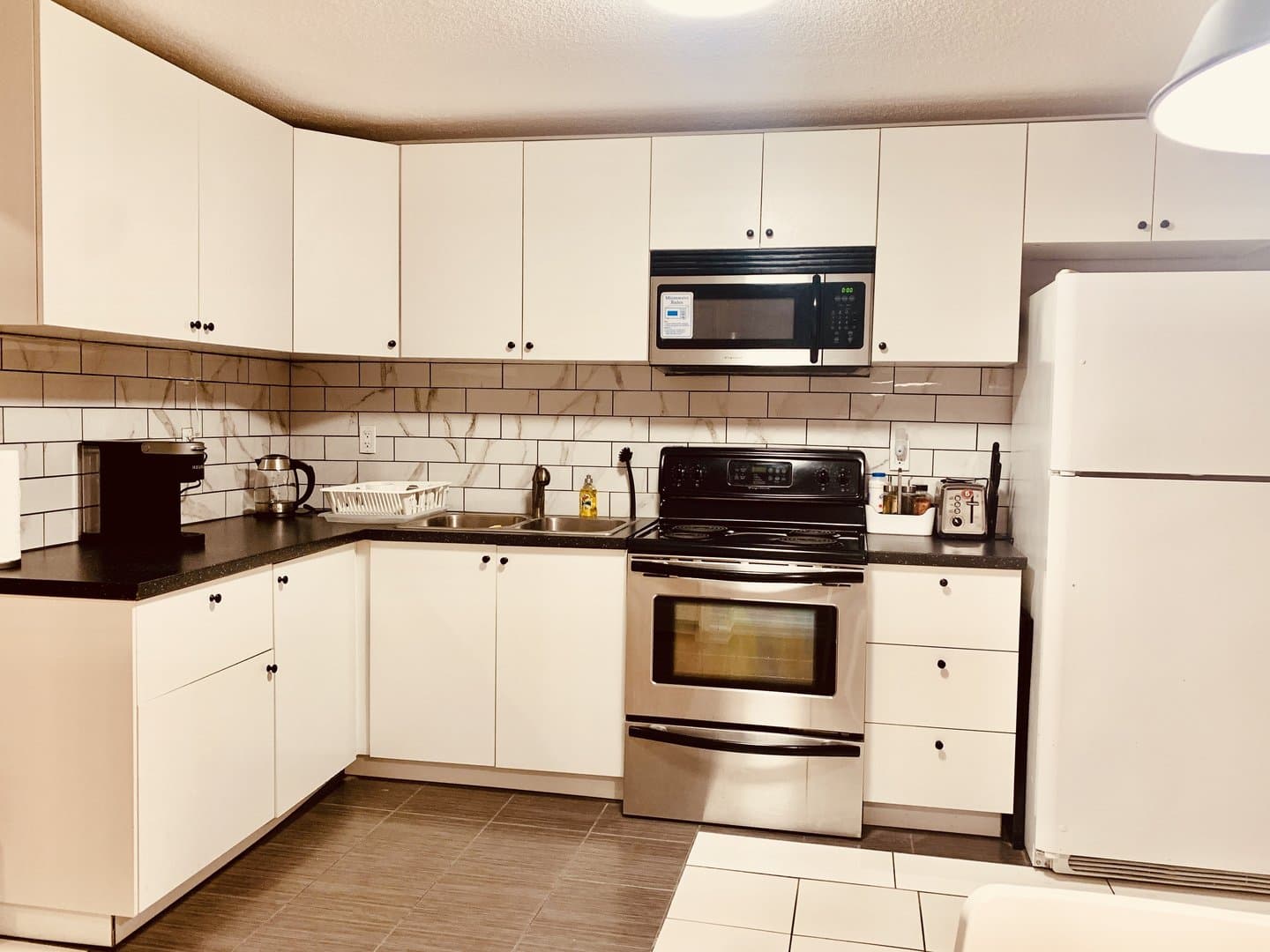 1195 Forestwood Drive - Photo 2