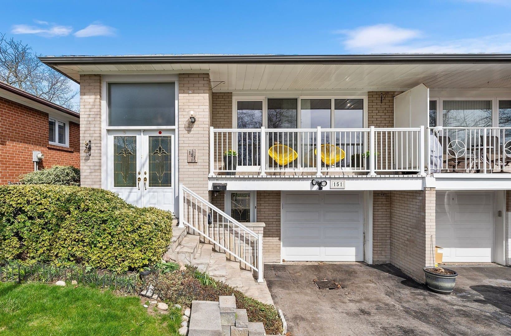 151 Pineway Boulevard