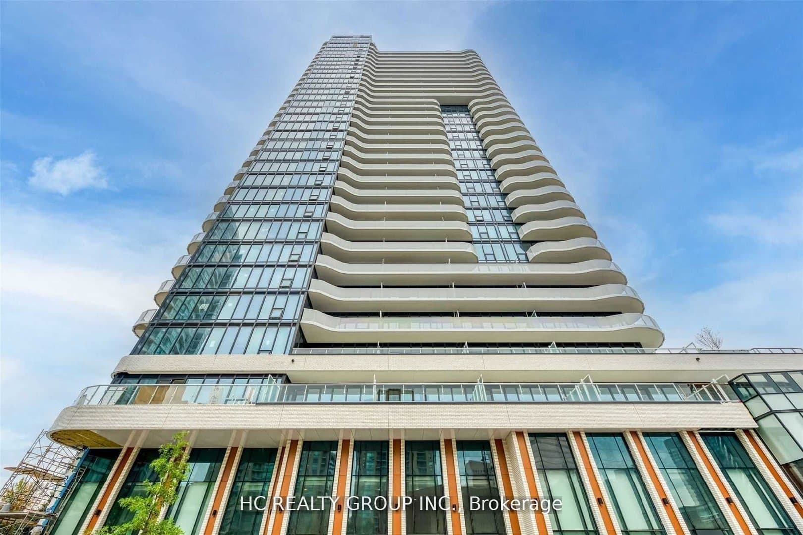 15 Holmes Avenue - Photo 2