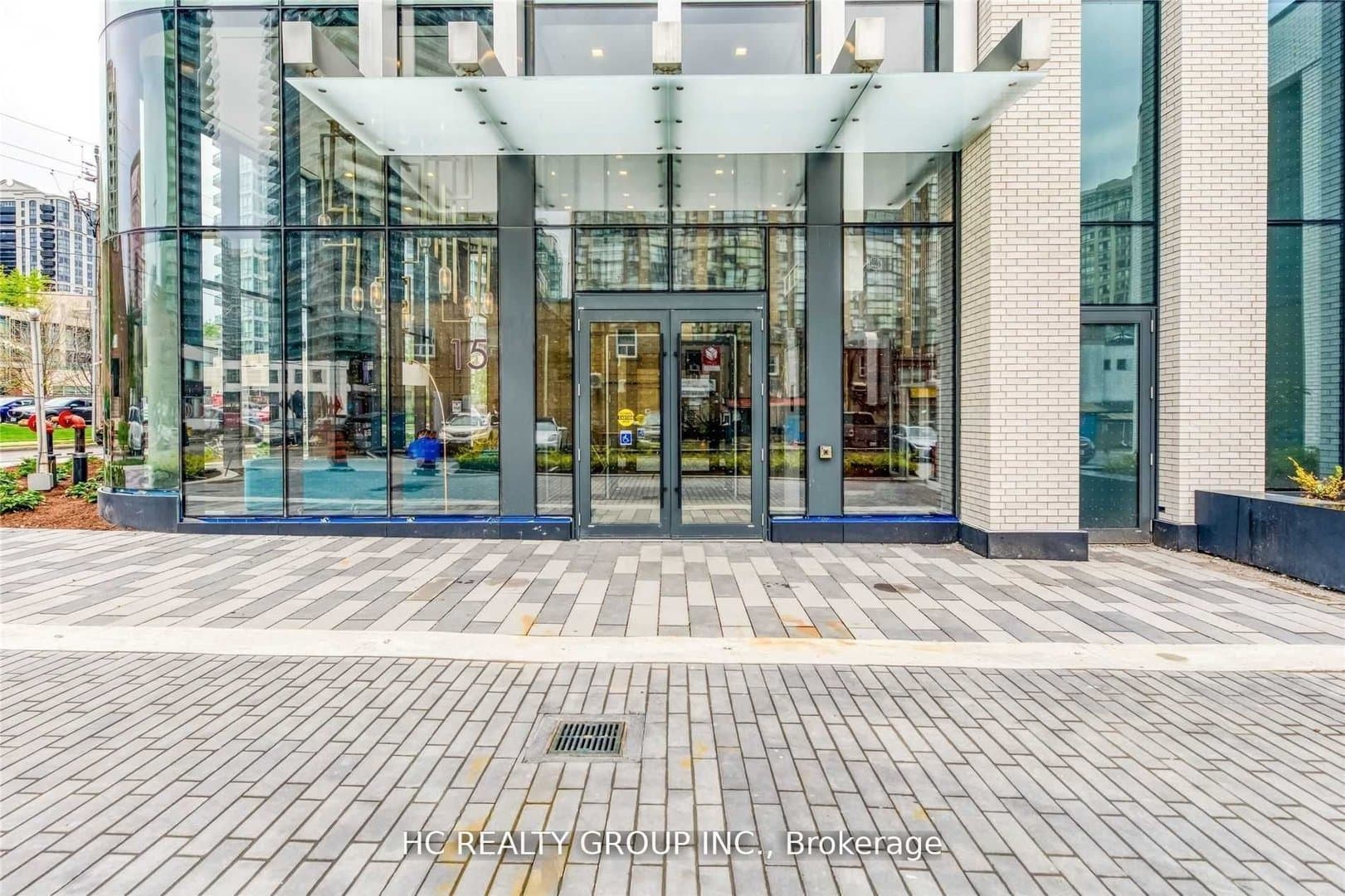 15 Holmes Avenue - Photo 3