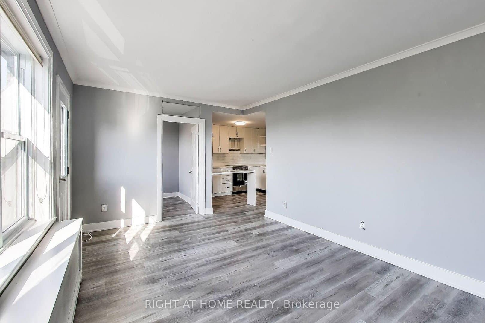 1744 Wilson Avenue - Photo 4