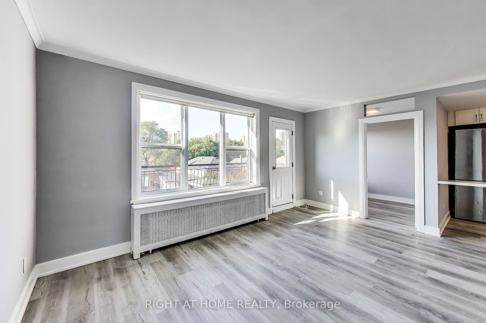 1744 Wilson Avenue - Photo 3