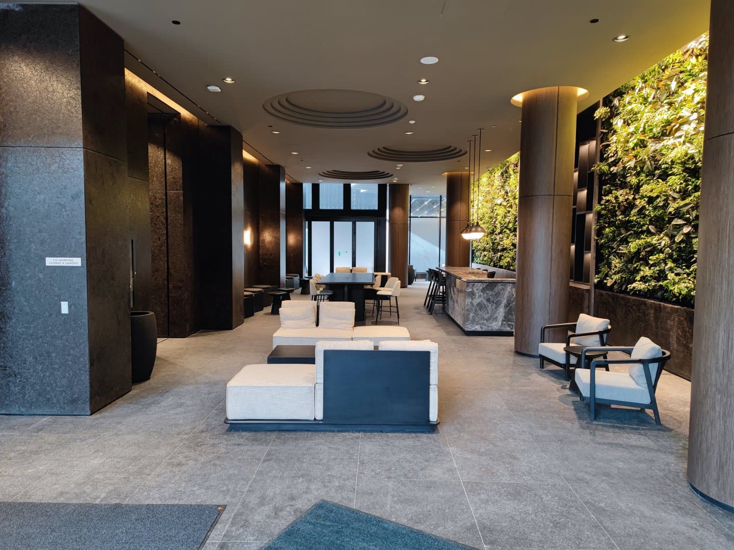 110 Broadway Avenue - Photo 3