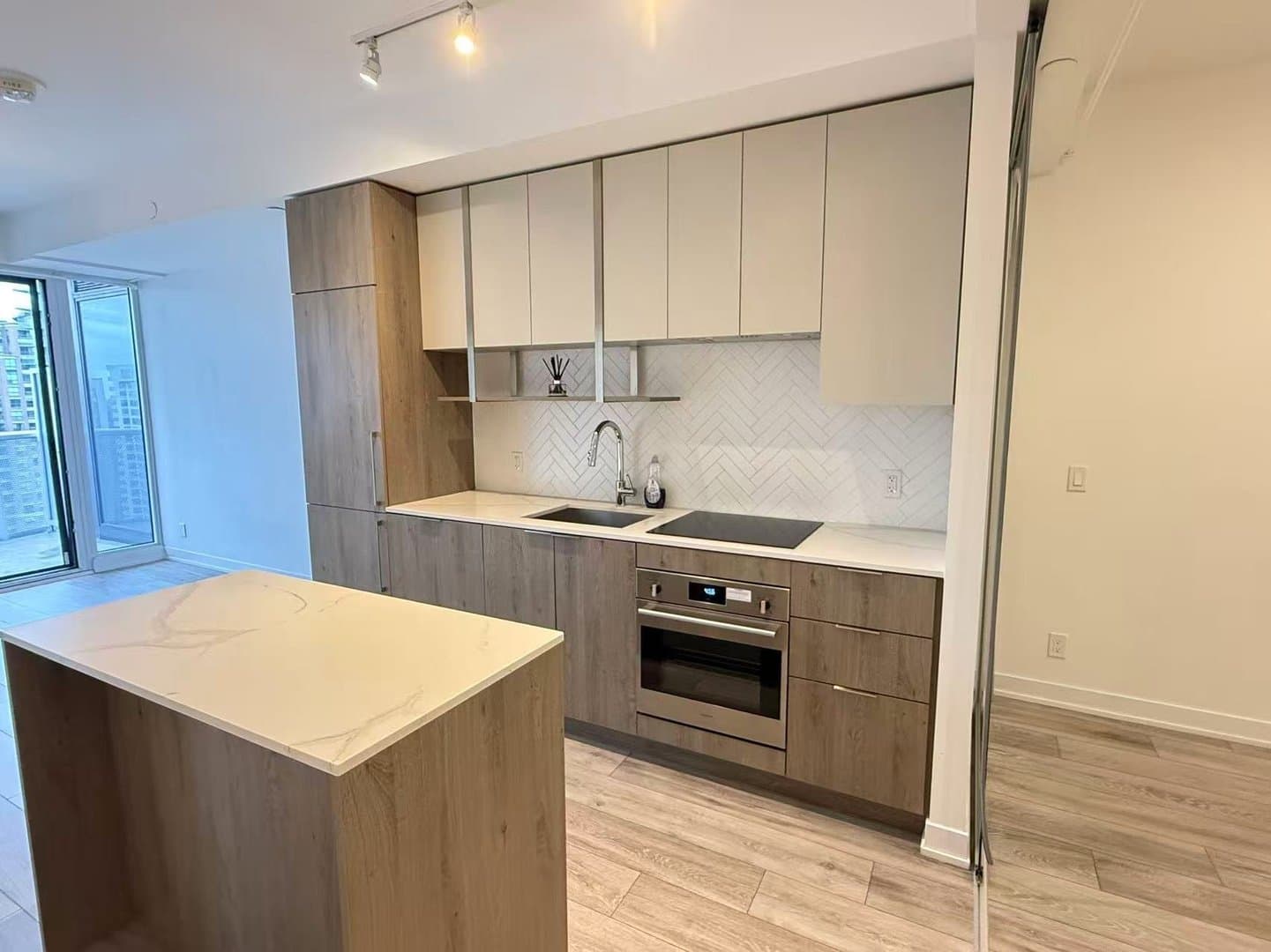 15 Holmes Avenue - Photo 3