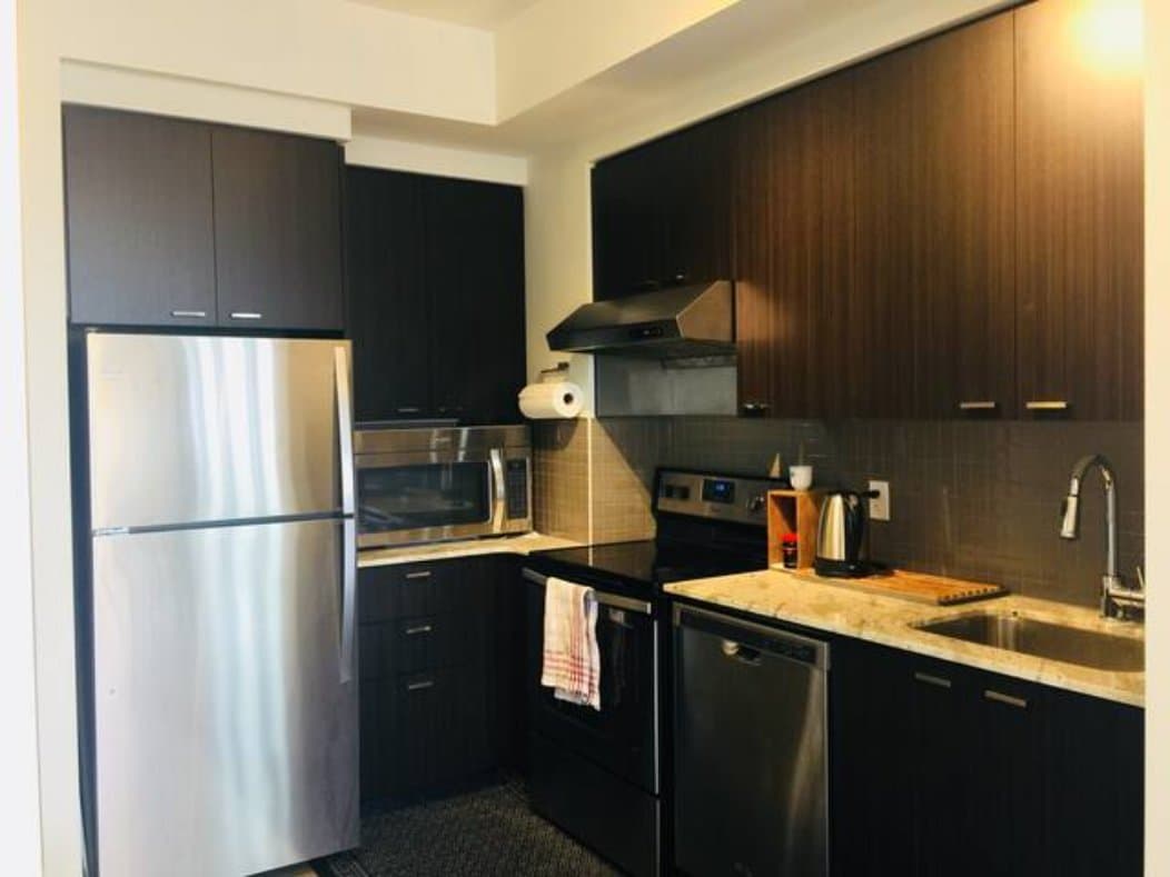 88 Sheppard Avenue East - Photo 4