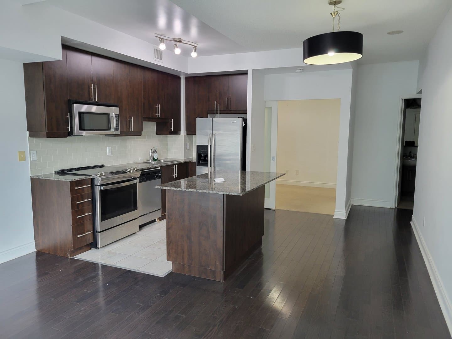 31 Olive Avenue - Photo 2