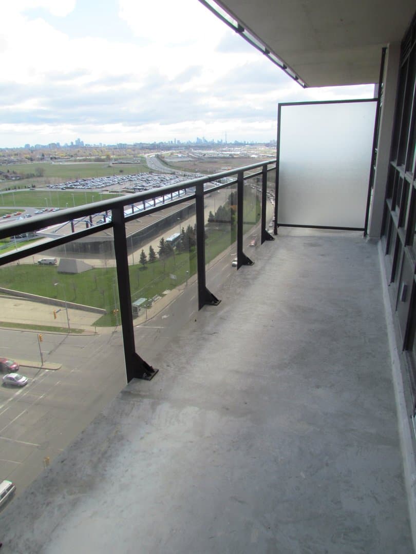 1060 Sheppard Avenue West - Photo 4