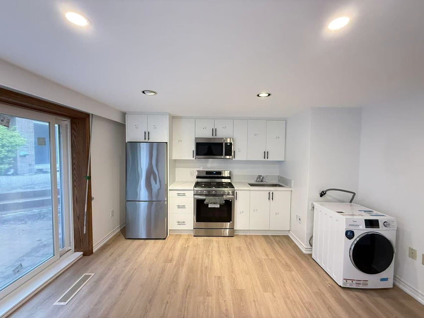 368 Spring Garden Avenue - Photo 3