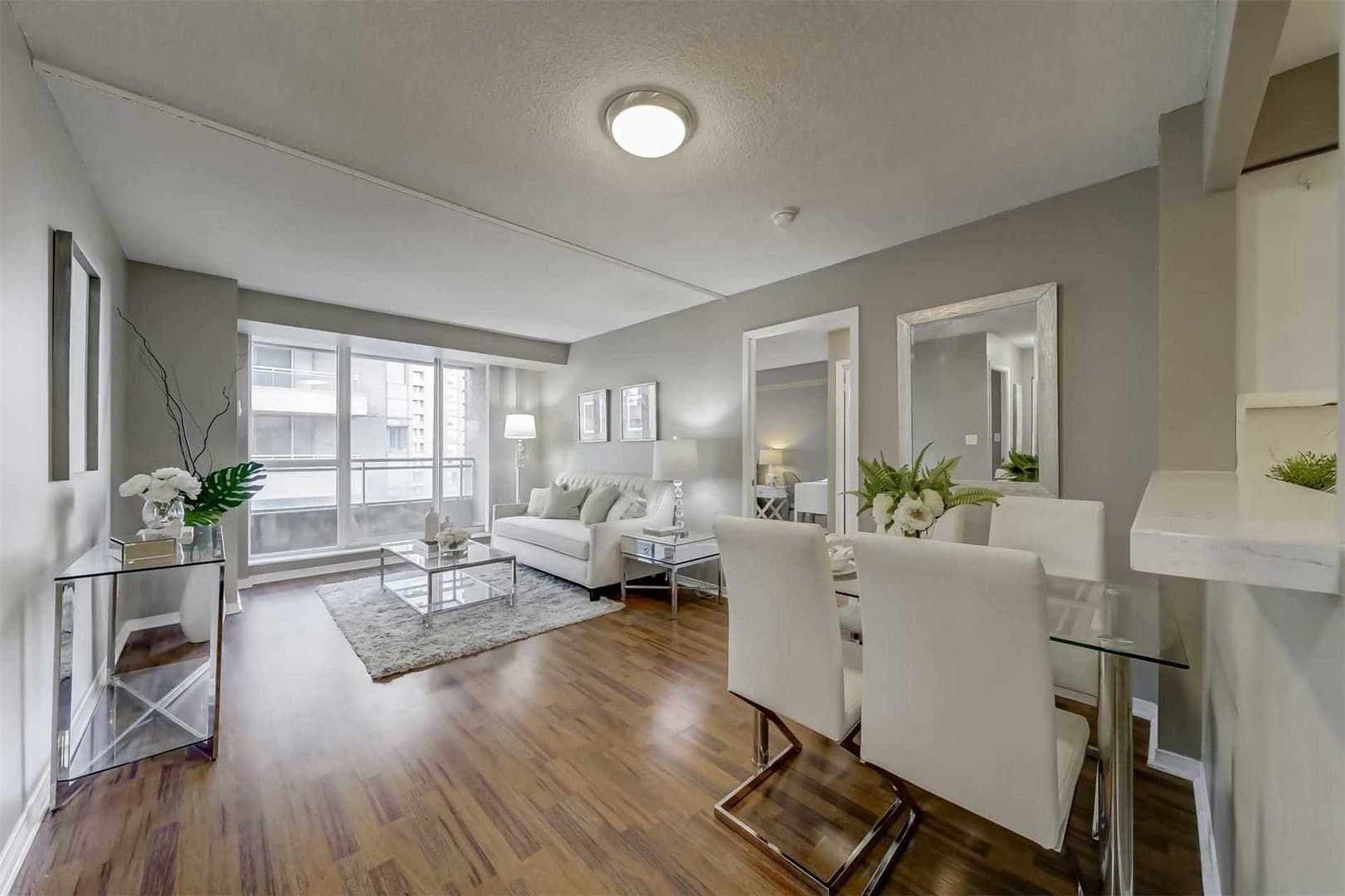 39 Pemberton Avenue - Photo 2