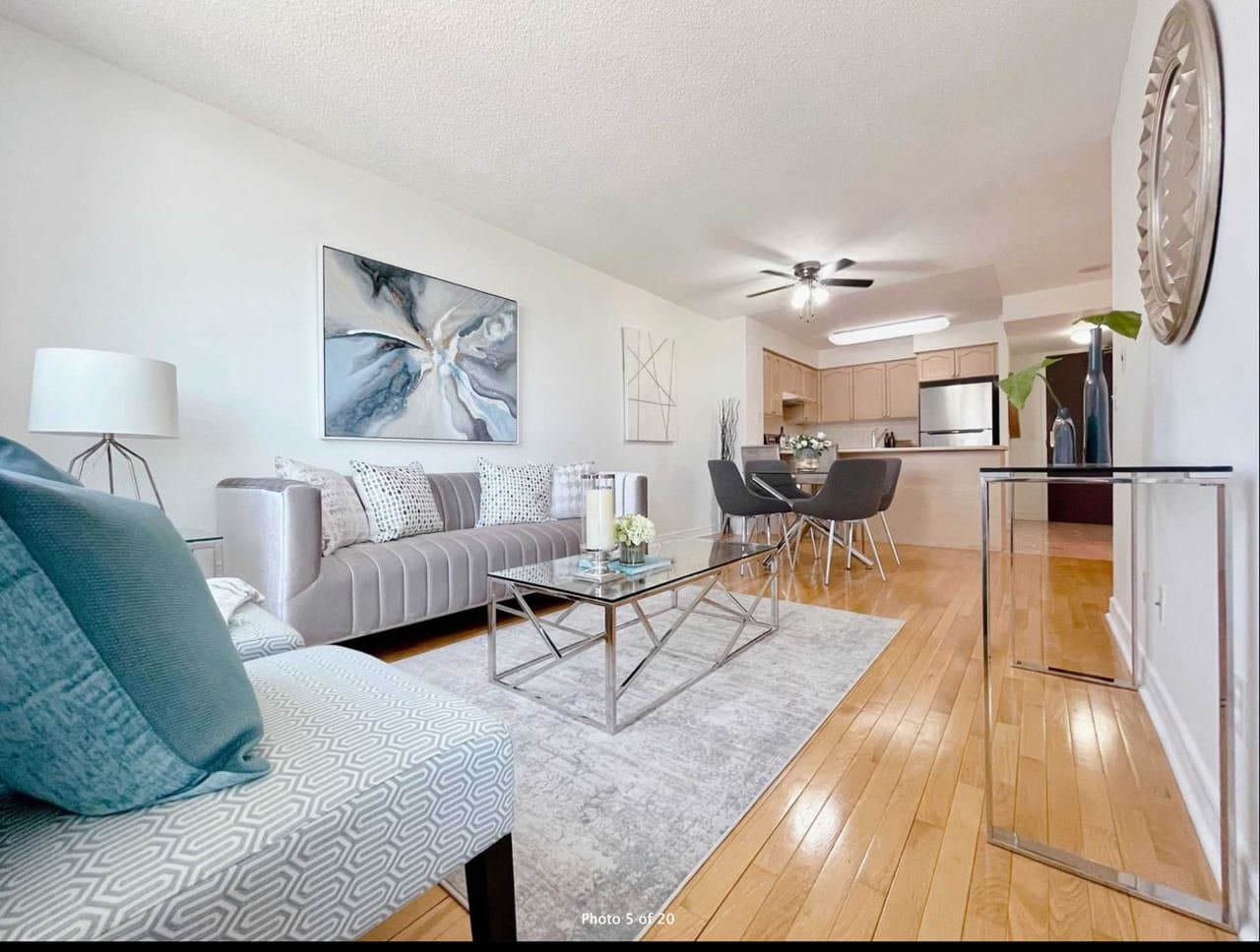 18 Parkview Avenue