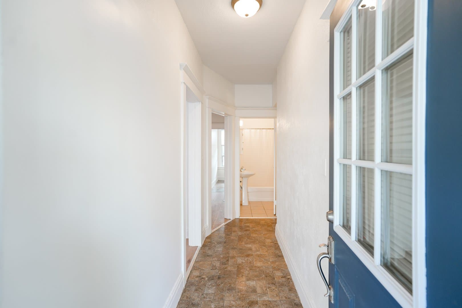 32 Mississauga Road North - Photo 3
