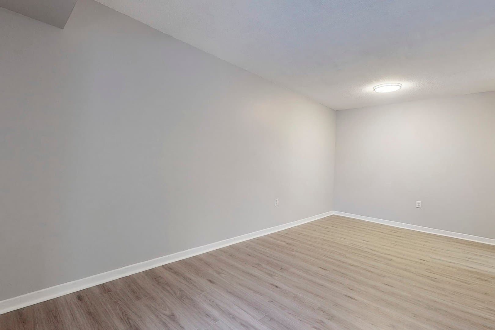 1200 Bridletowne Circle - Photo 4