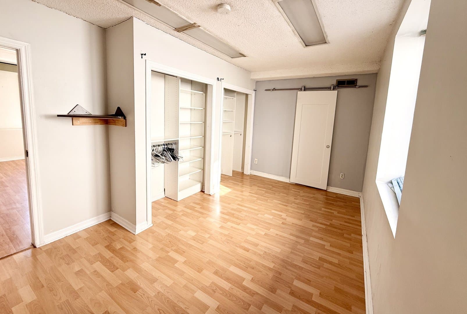1408 Kingston Road - Photo 4