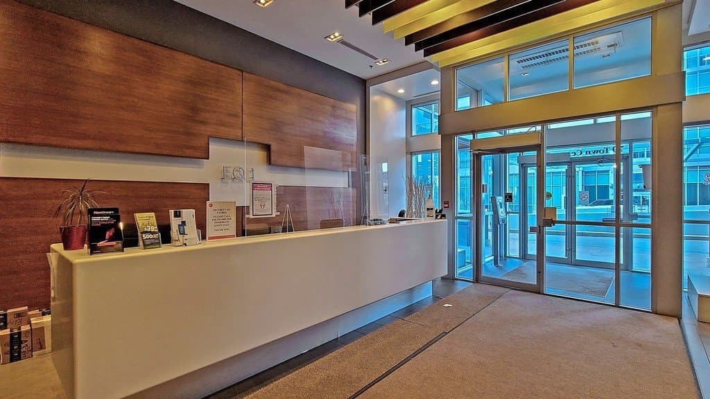 70 Town Centre Court - Photo 2