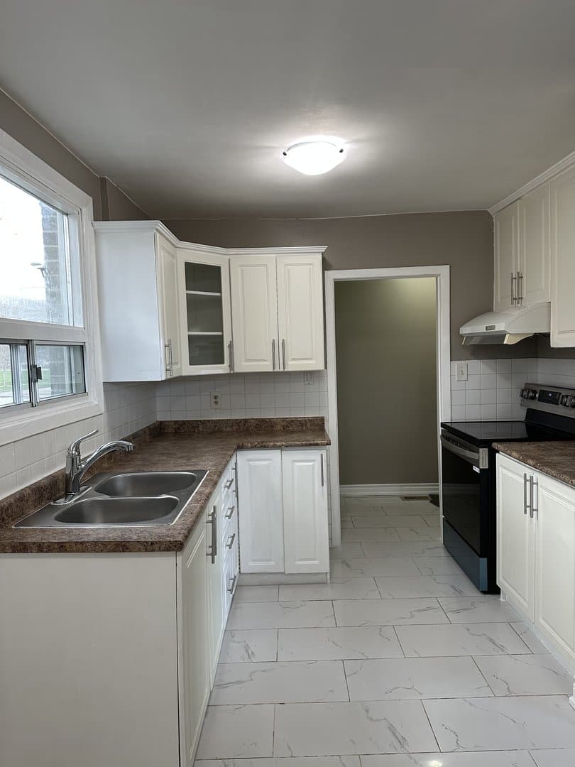 103 Marcella Street - Photo 1