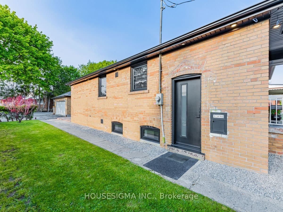 16 Boem Avenue - Photo 2