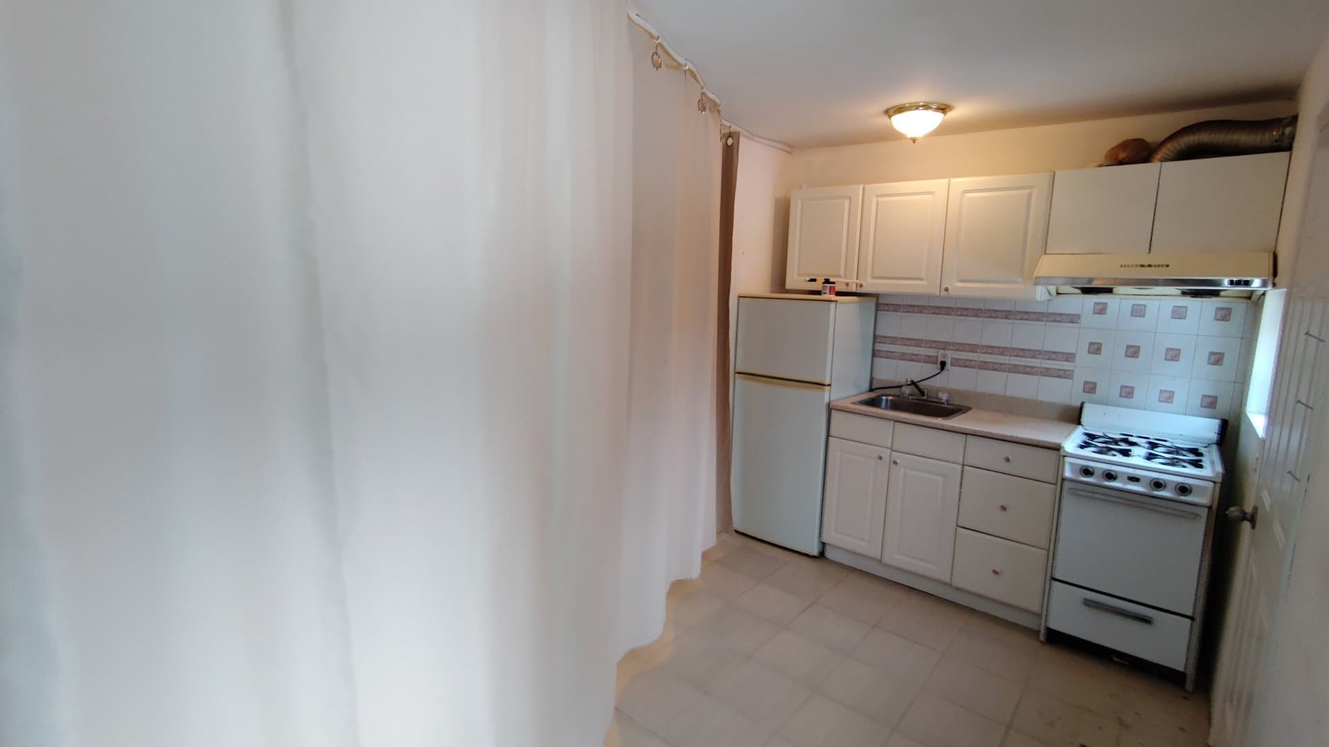 160 Sonmore Drive - Photo 4