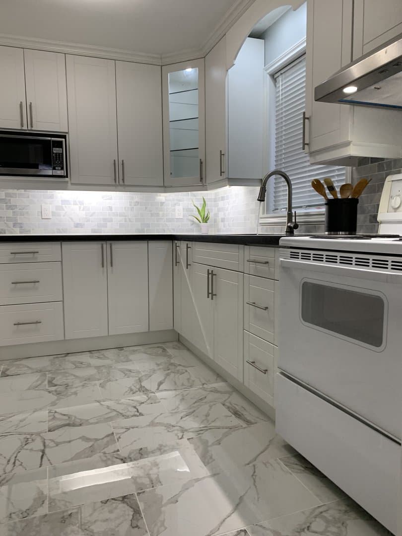 922 McCowan Road - Photo 1