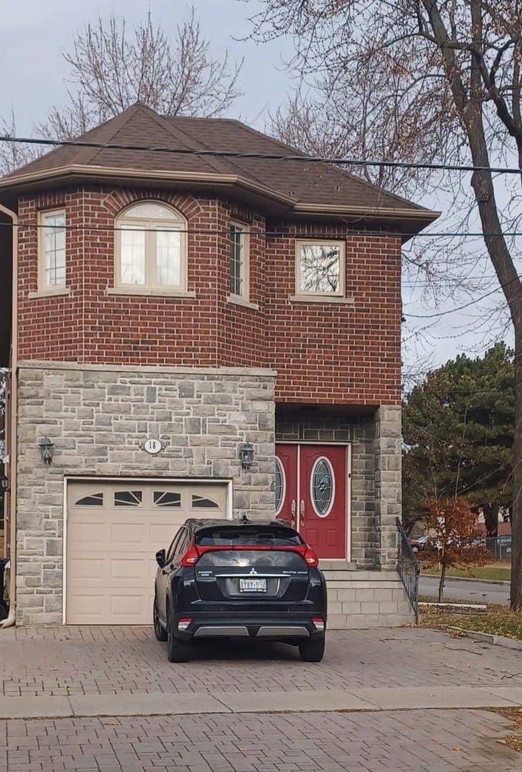 18 Corvette Avenue - Photo 1