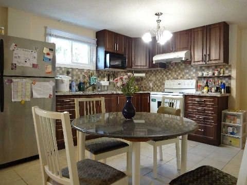 32 Darnborough Way - Photo 2