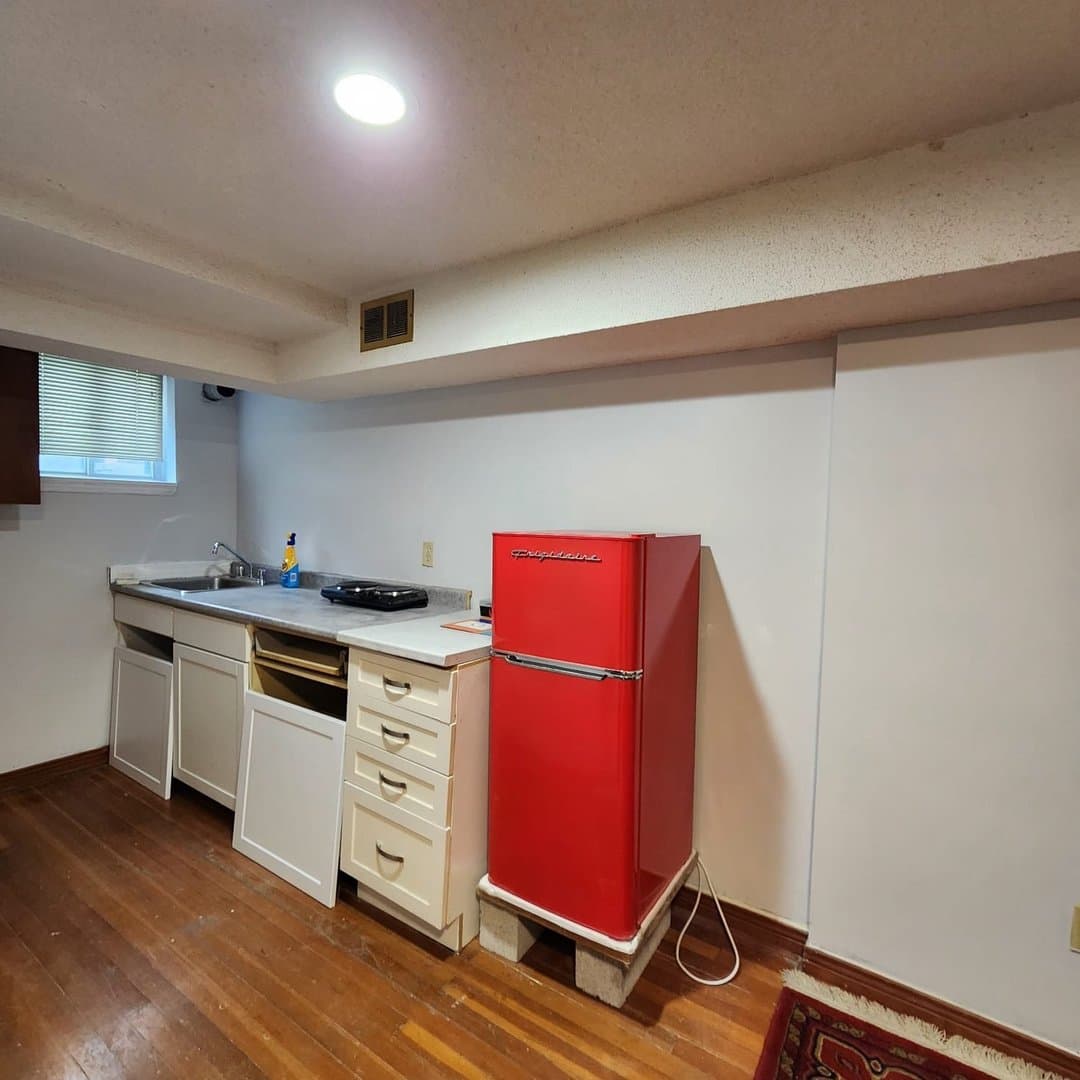 32 Cedar Brae Boulevard - Photo 2