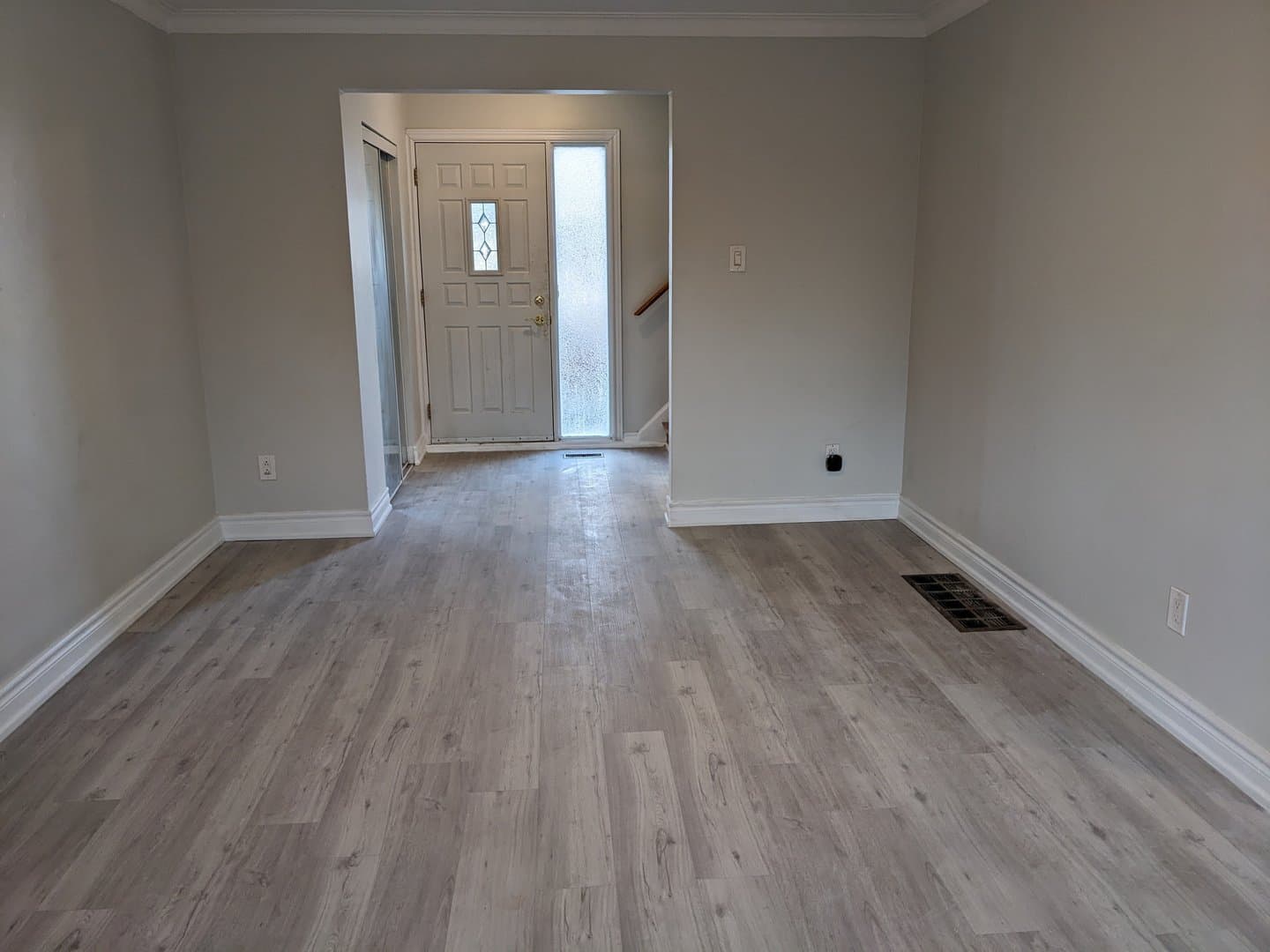 30 Athenia Court - Photo 4