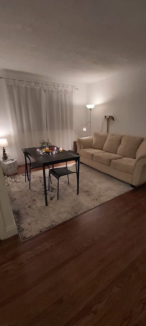1047 Victoria Park Avenue - Photo 2