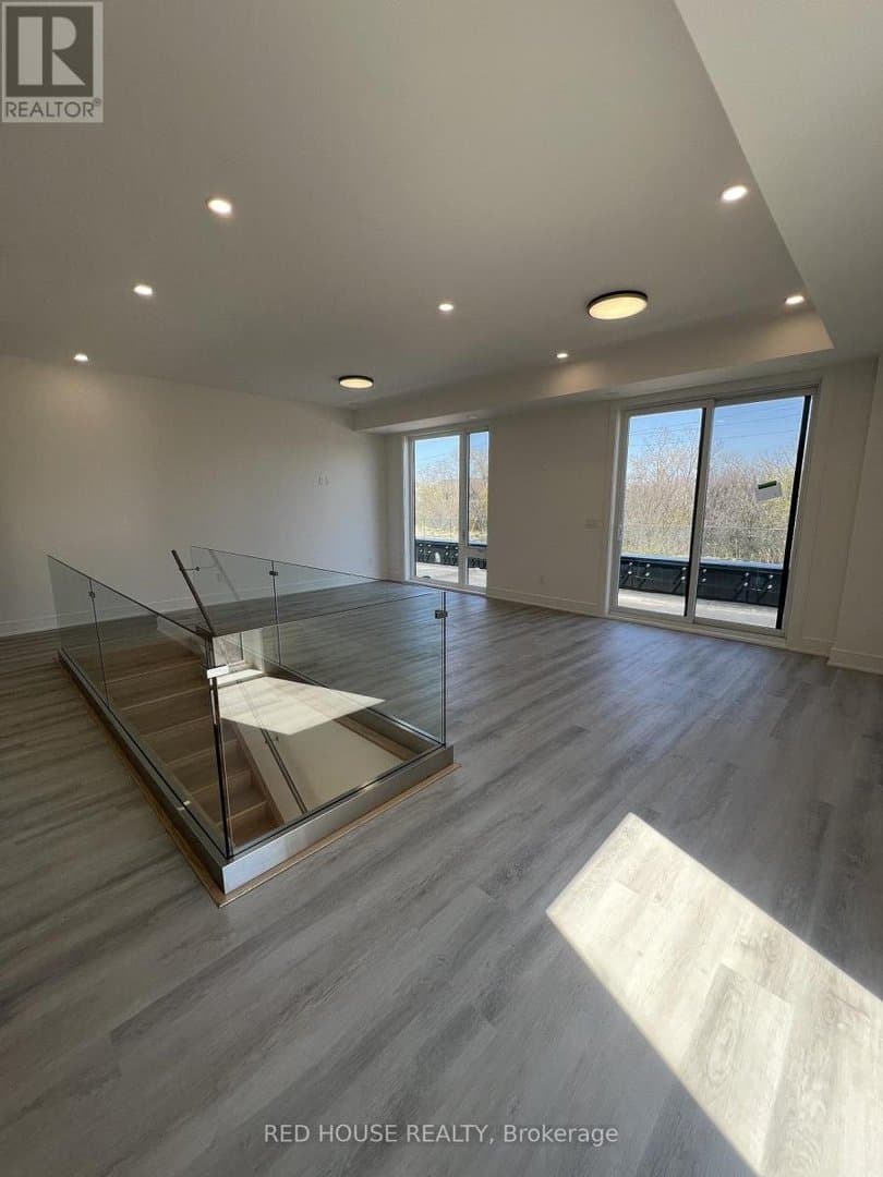 38 Everett Common - Photo 4