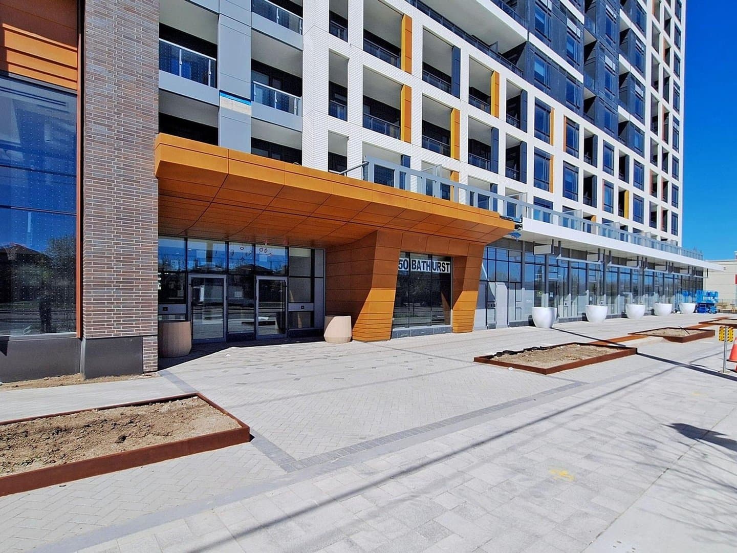 7950 Bathurst Street - Photo 4