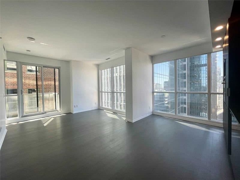 70 Temperance Street - Photo 3