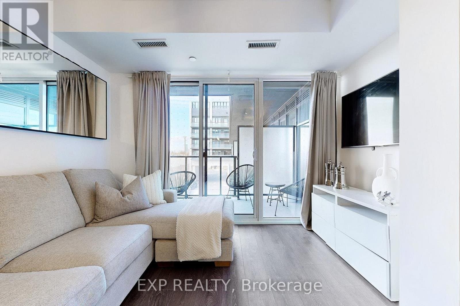 36 Zorra Street - Photo 3