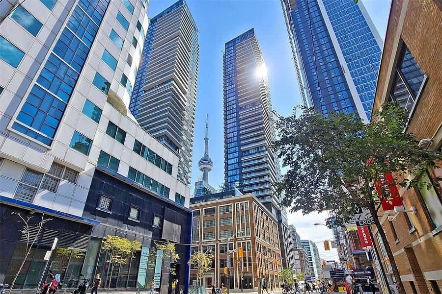 125 Blue Jays Way - Photo 1