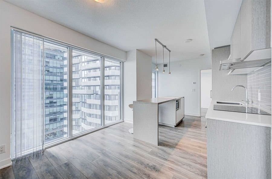 100 Harbour Street - Photo 2